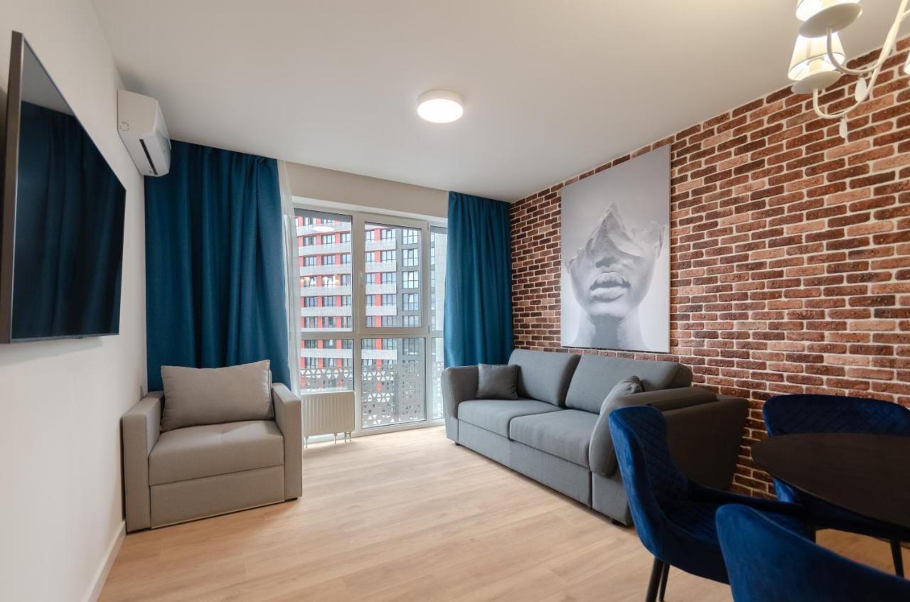 Petrovdom 12-95 Loft Apartments At Rc Kvartet, 16Г Vasyl Lypkivskyi Street Kiev Dış mekan fotoğraf