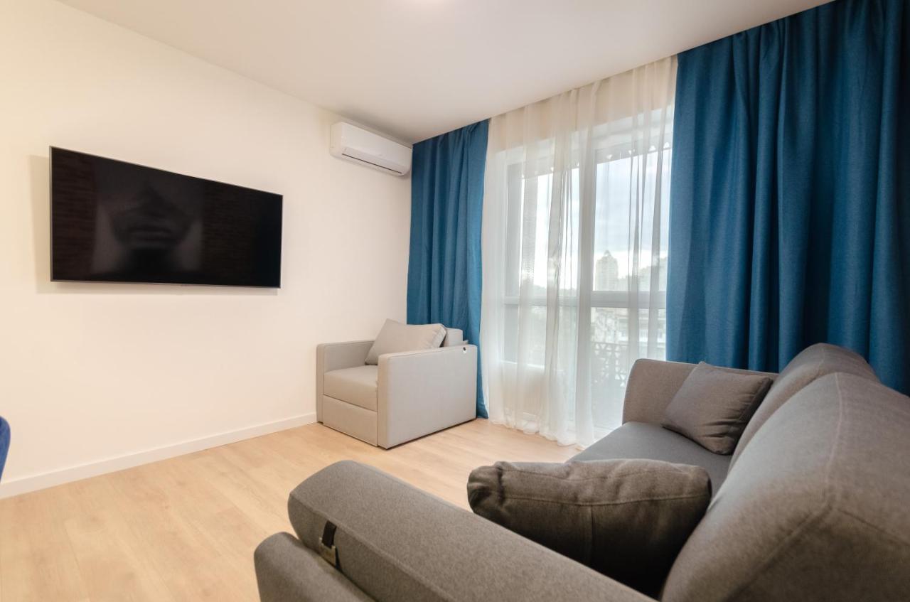Petrovdom 12-95 Loft Apartments At Rc Kvartet, 16Г Vasyl Lypkivskyi Street Kiev Dış mekan fotoğraf