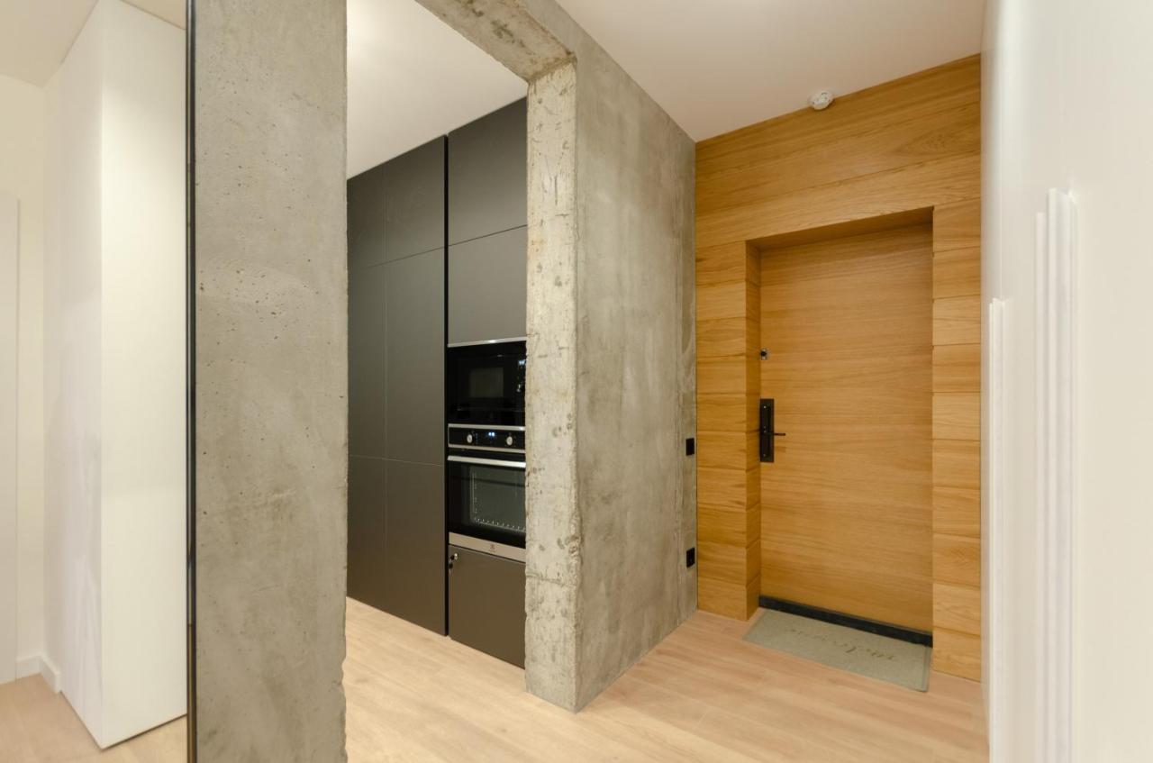 Petrovdom 12-95 Loft Apartments At Rc Kvartet, 16Г Vasyl Lypkivskyi Street Kiev Dış mekan fotoğraf
