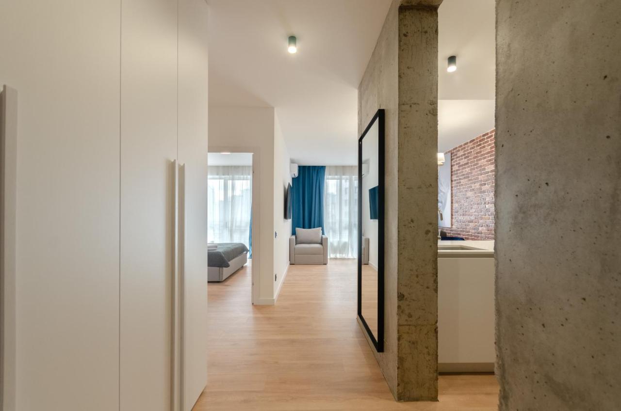Petrovdom 12-95 Loft Apartments At Rc Kvartet, 16Г Vasyl Lypkivskyi Street Kiev Dış mekan fotoğraf
