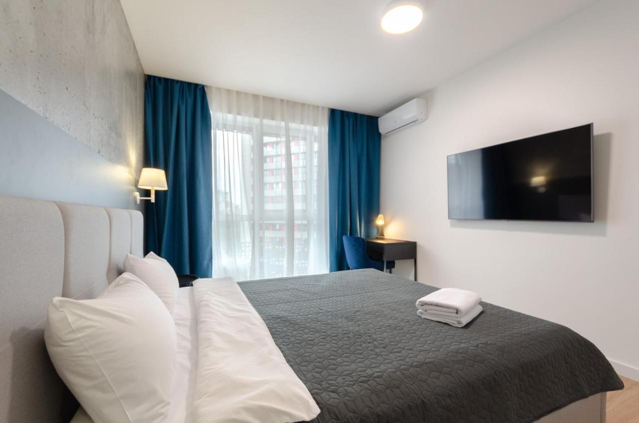 Petrovdom 12-95 Loft Apartments At Rc Kvartet, 16Г Vasyl Lypkivskyi Street Kiev Dış mekan fotoğraf