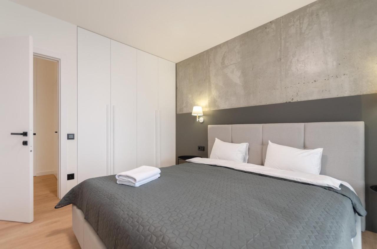Petrovdom 12-95 Loft Apartments At Rc Kvartet, 16Г Vasyl Lypkivskyi Street Kiev Dış mekan fotoğraf